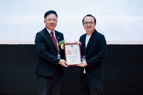 ▲元智大學資工系徐逸懷獲中國電機工程學會優秀青年電機工程師獎