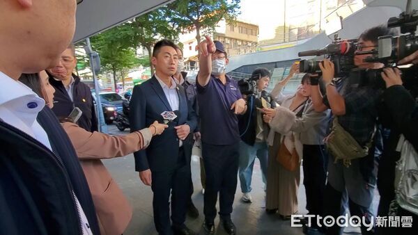 ▲▼張文隨機殺人回現場釐清案情，台北地檢署主任檢察官曾揚嶺。（圖／記者黃彥傑攝）