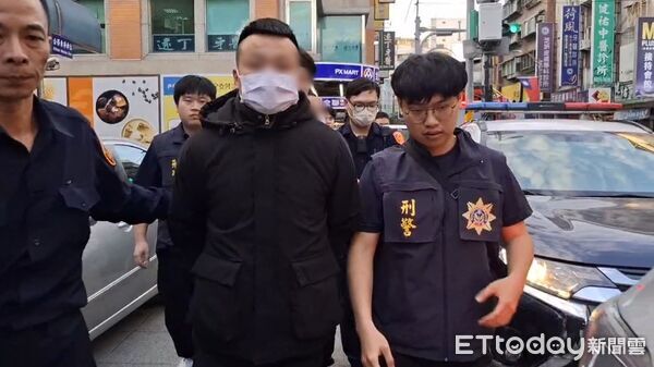 ▲新北男吃鍋遭4煞亂刀狂砍！28歲主嫌揹「5地8條通緝」　5人遭送辦。（圖／記者陸運陞攝，下同）