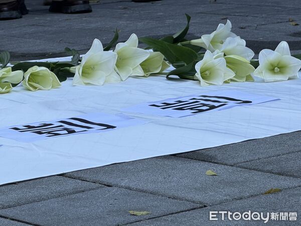 ▲▼         剴剴追思    。（圖／記者邱俊吉攝）