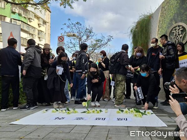 ▲▼         剴剴追思    。（圖／記者邱俊吉攝）