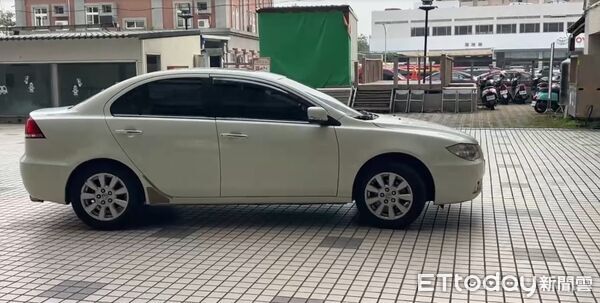 ▲台南地檢署派駐法務部廉政署南部地區調查組檢察官，24日上午指揮調查人員前往台南市消防局搜索，針對相關資料依法蒐證。（記者林東良翻攝，下同）