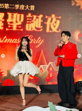 ▲▼三上悠亞。（圖／翻攝自Instagram／smaljohn）