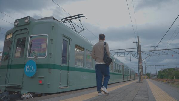 ▲▼李國煌擔任《列車人生》旅人 前往日本搭乘銚子電鐵及大井川蒸汽火車，見證日本職人精神。（圖／公視提供）