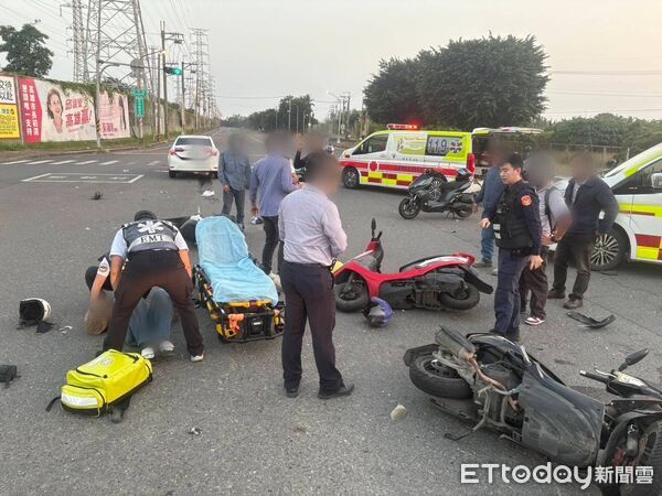 ▲▼ 恐怖瞬間曝！高雄男闖紅燈「連撞4機車」 　騎士噴飛肋骨斷送醫。（圖／記者賴文萱翻攝）