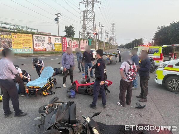 ▲▼ 恐怖瞬間曝！高雄男闖紅燈「連撞4機車」 　騎士噴飛肋骨斷送醫。（圖／記者賴文萱翻攝）