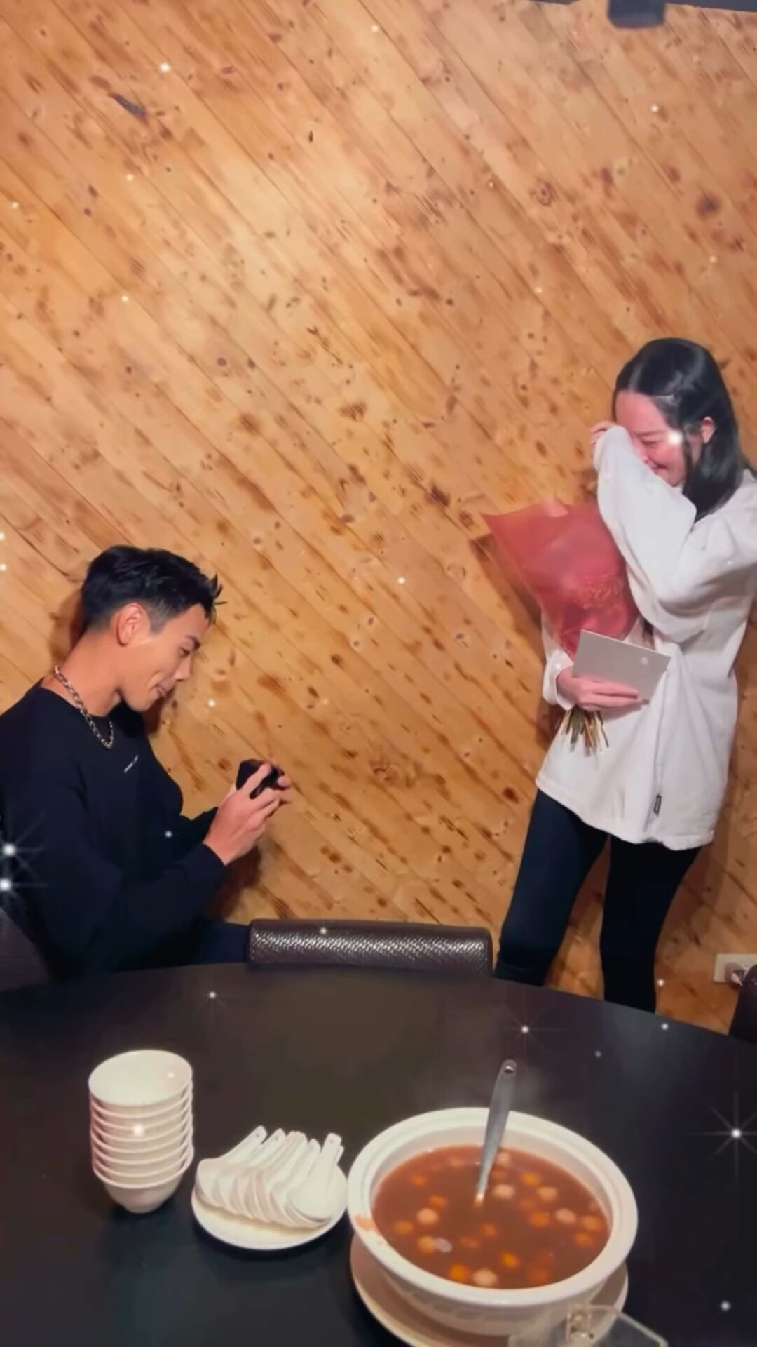 ▲禾浩辰求婚吳品潔成功。（圖／翻攝自Instagram／pinpin_woo）