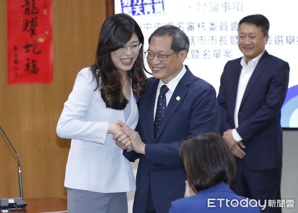 ▲▼國民黨24日中常會通過正式徵召柯志恩參選高雄市長，謝龍介參選台南市長，蘇清泉參選屏東縣長，台東縣議長吳秀華參選台東縣長。（圖／記者湯興漢攝）