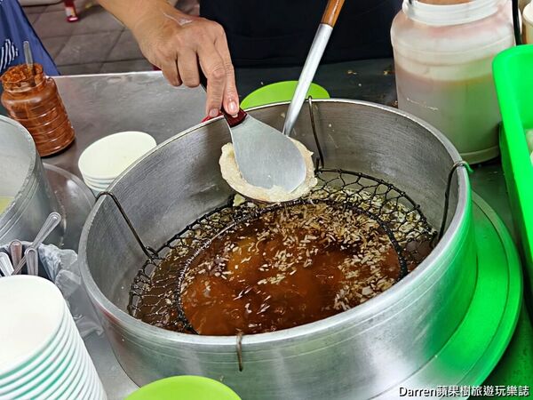 ▲▼三重手工黑豬肉圓。（圖／部落客DARREN蘋果樹旅遊玩樂誌授權提供）