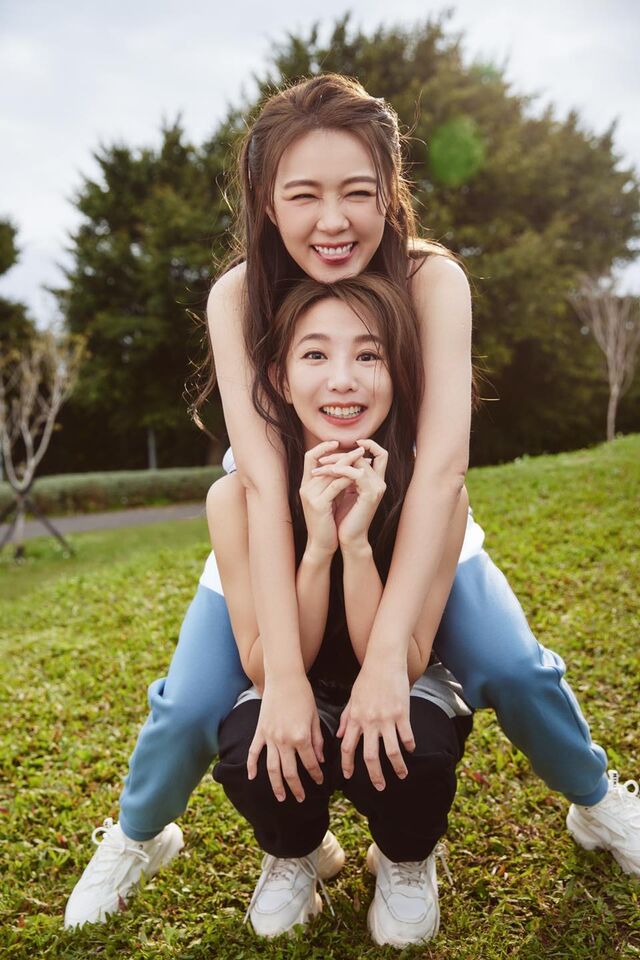 ▲▼郭書瑤&丫頭。（圖／翻攝自Facebook／郭書瑤瑤瑤）