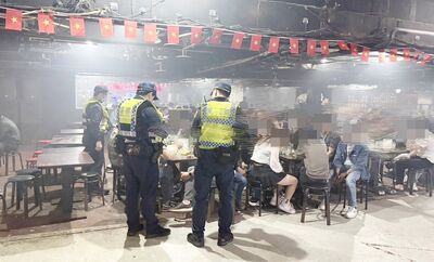 桃園警平安夜大掃蕩！香港車手躲旅館落網　再逮上游收水手
