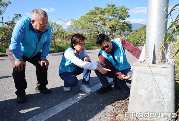 ▲▼遭暴力破壞的鍍鋅鋼板保護蓋及裸露、剪斷的管線孔洞。（圖／吉安鄉公所提供，下同）