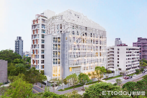 ▲▼    風華渡假酒店跨年檔期三館齊發溫泉、音樂、調酒與高CP值住宿 打造跨年與冬季旅遊新選擇  。（圖／嘉楠風華酒店提供 ）