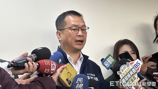 ▲▼   彈劾案時程  。（圖／記者崔至雲翻攝）