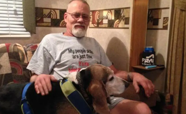 買麥當勞早餐釀悲劇　美男「得來速車道被夾死」店員救人也受傷。（圖／翻攝自Facebook）