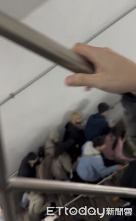 ▲▼             。（圖／@bibibobo_0828授權引用）