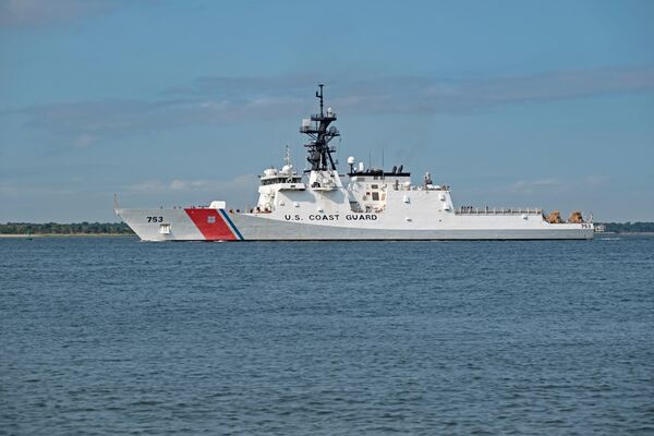 ▲▼美國海岸防衛隊的傳奇級遠洋巡邏艦，具備長自持力巡邏能力。（圖／翻攝自shutterstock）