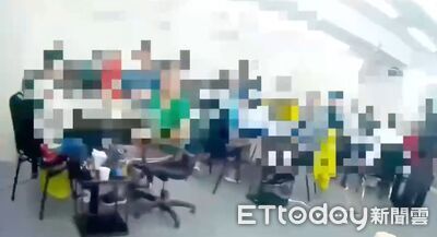 萬華破麻將賭場！91歲阿北賭性堅強拄拐杖照嗨　28賭客被逮