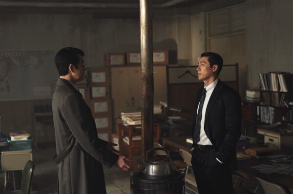 ▲▼玄彬與鄭雨盛對立的關係緊張又好看。（圖／Disney+提供）