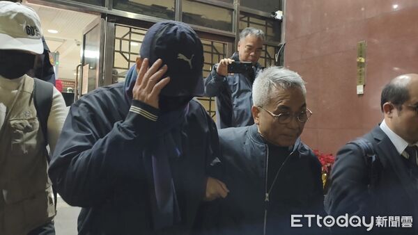 ▲▼小英男孩案，東煒建設董事長陳健盛交保200萬離開。（圖／記者黃哲民攝）