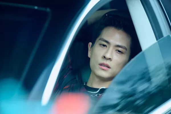 ▲石知田在《如果我不曾見過太陽》中飾演反派「歐陽悌」。（圖／Netflix提供）