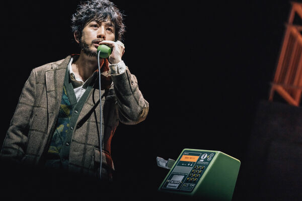 ▲金馬影帝莫子儀演出東野圭吾作品改編的同名舞台劇《嫌疑犯X的獻身》 。（圖／笨鳥工作室提供）