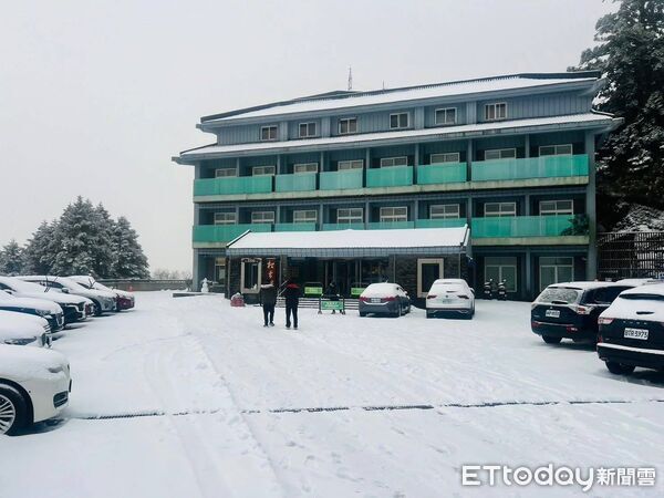 ▲▼合歡山積雪30公分。（圖／林保署提供）