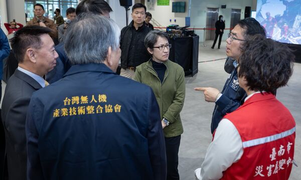 ▲副總統蕭美琴視察「2025台南首創產官研合作無人機救災韌性展演」活動。（圖／總統府提供）