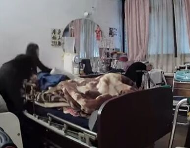 明明自己也超害怕！　看護遇強震嚇尖叫、緊緊抱住保護阿嬤