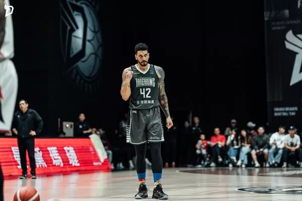 ▲福爾摩沙夢想家洋將布依德（Julian Boyd），今披上熟悉的戰袍迎來本季首秀。（圖／福爾摩沙夢想家提供）