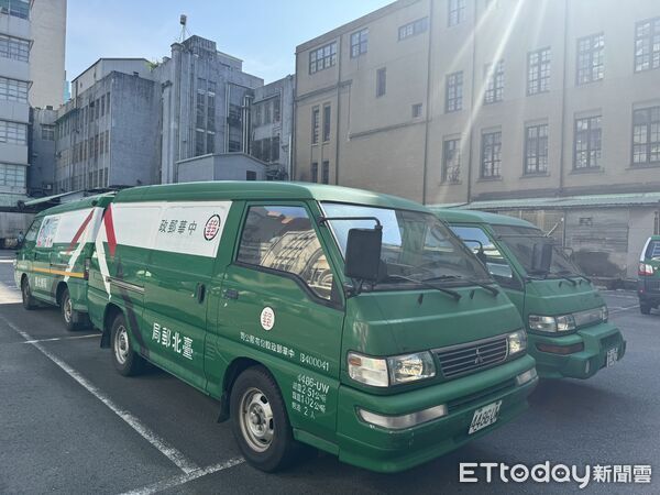 ▲▼中華郵政,郵局,郵務車,投遞。（圖／記者李姿慧攝）
