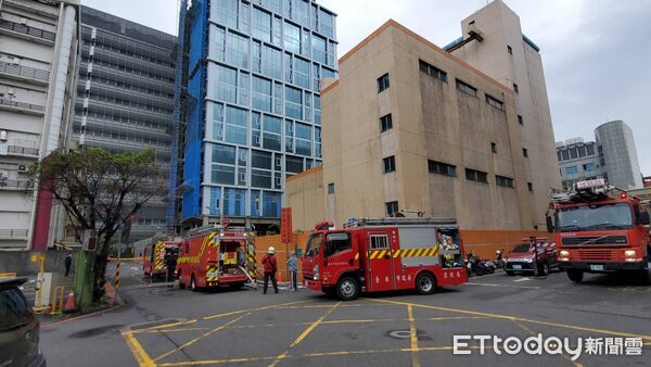 ▲▼      台電機房爆炸       。（圖／記者黃彥傑攝）