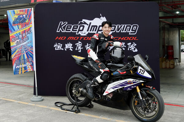 ▲王君豪圓夢參加重機課程。（圖／王君豪提供）