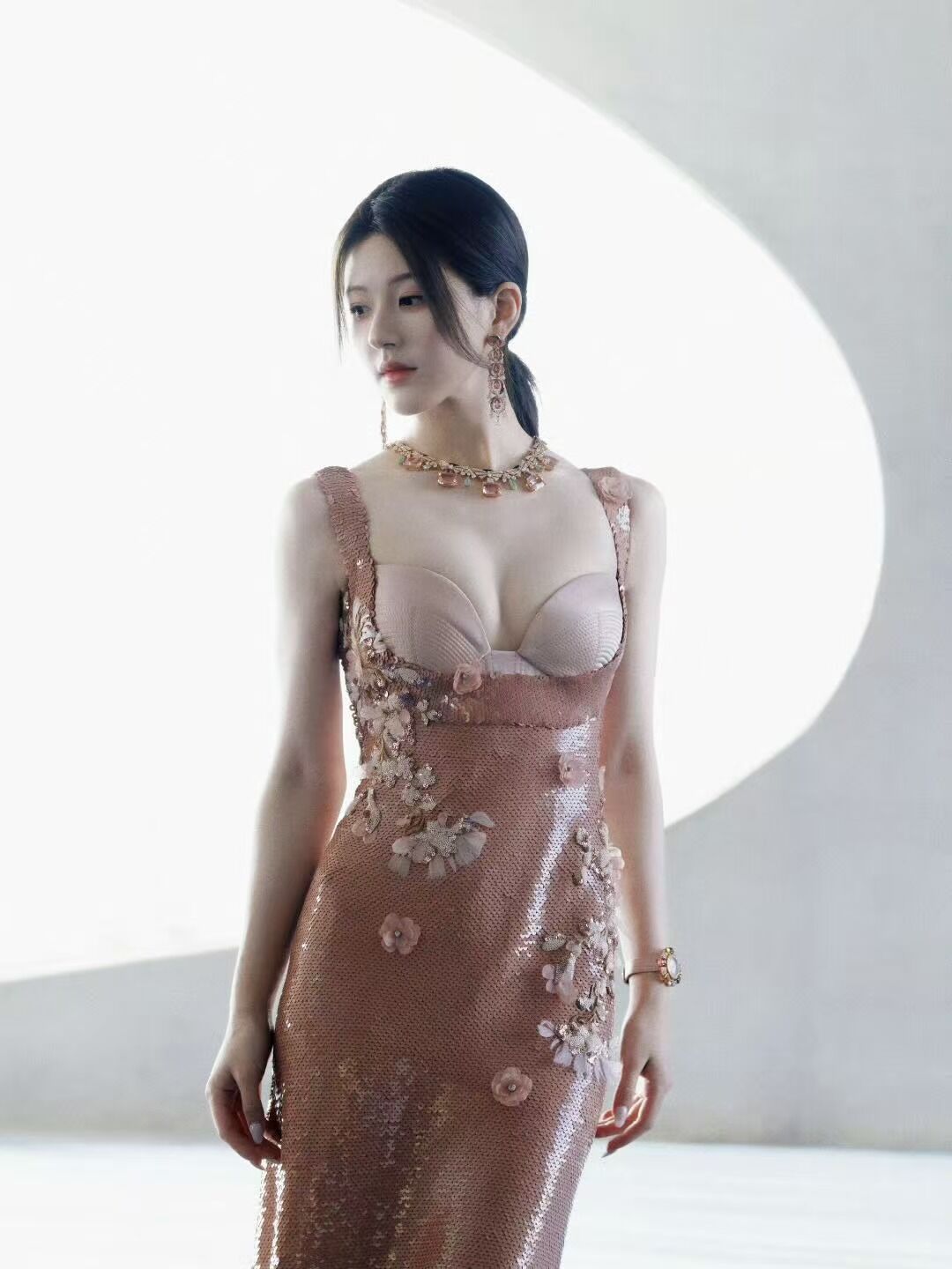 ▲▼  趙露思。（圖／翻攝自趙露思微博工作室）