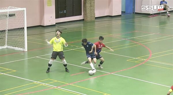 ▲鄭凱鴻半年前在大專盃因提早歡呼，讓對手趁機進球，拿下致勝的1分。（圖／翻攝自SSUtv Sports YT）