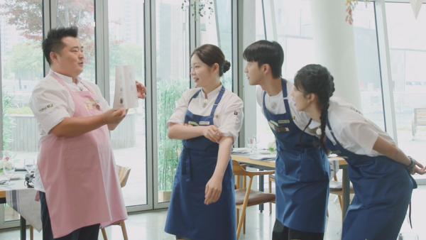 ▲▼《客家廚房2》神祕大咖闖入。（圖／客家電視台提供）