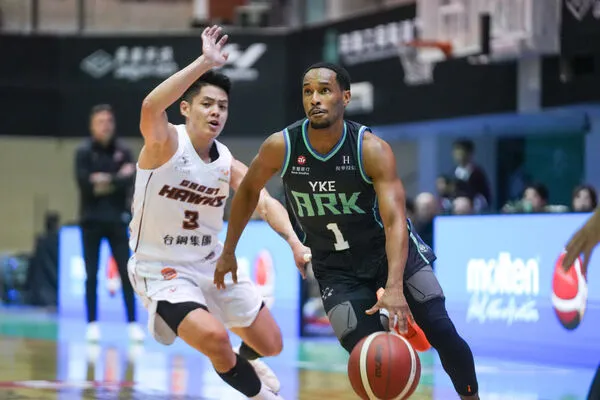 ▲洋基工程洋將傑克森（右）轟下34分仍沒能幫助球隊拿下隊史首勝。（圖／PLG提供）