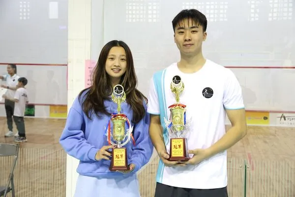 ▲從美國回台參賽的蔡欣倫(右)和徐宛雅拿下男女子A組冠軍。（圖／TSA動勢運動推廣工作室提供）