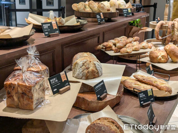 ▲路易莎集團「白霧時光」（圖／記者黃士原攝）