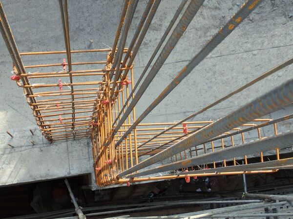 ▲▼ 地震，梁柱            。（圖／戴雲發提供）