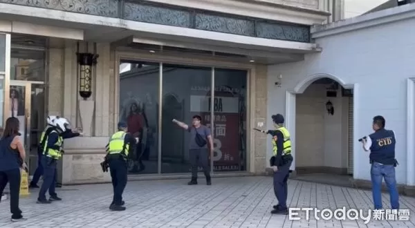 ▲▼仁武反恐             。（圖／記者陳宏瑞翻攝）