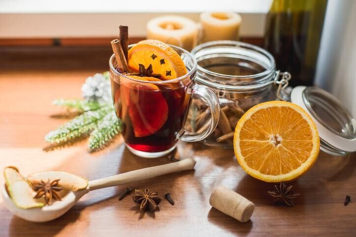 熱紅酒不只是浪漫！營養師教妳怎麼正確喝：3種不同口感做法 讓手腳不再冰冷還可紓壓，現在喝剛剛好