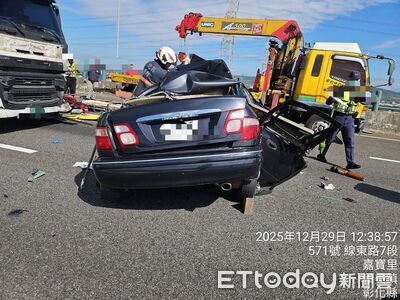 空勤吊掛分隊上士「國道車禍亡」！軍人妹接噩耗　醫院門口痛哭