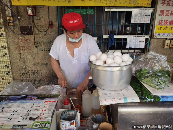 ▲▼板橋在地人推薦超過50種蛋餅。（圖／部落客darren提供）