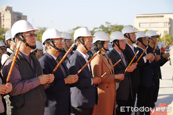 ▲▼    2026台灣燈會主燈安座  。（圖／嘉義縣政府提供）