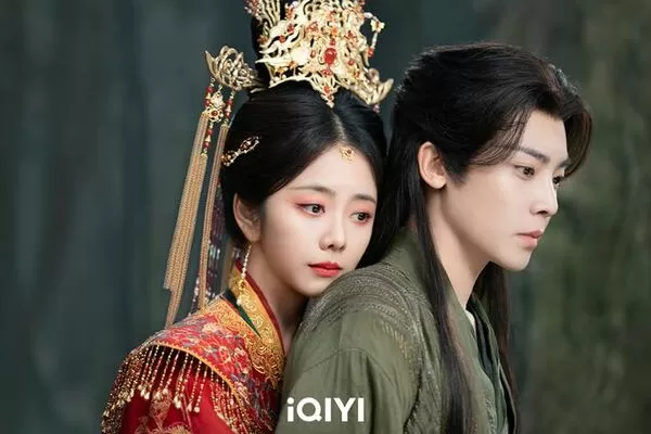 ▲《逍遙》由譚松韻、侯明昊主演。（圖／iQIYI提供）