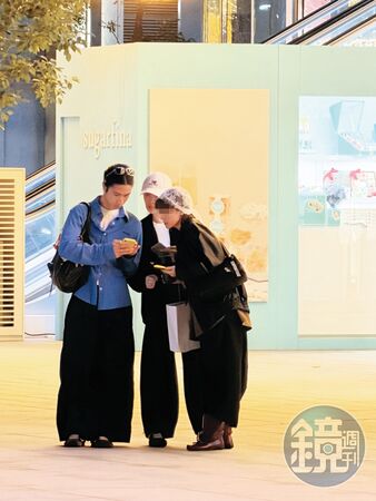 姐弟戀零偽裝／獨家！男友飛越12,500公里　魏如萱當街幫他揉肩活血