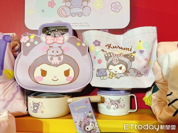 ▲▼7-11推出130款馬年福袋！10大IP三麗鷗、史努比　頭獎抽特斯拉。（圖／記者林育綾攝）