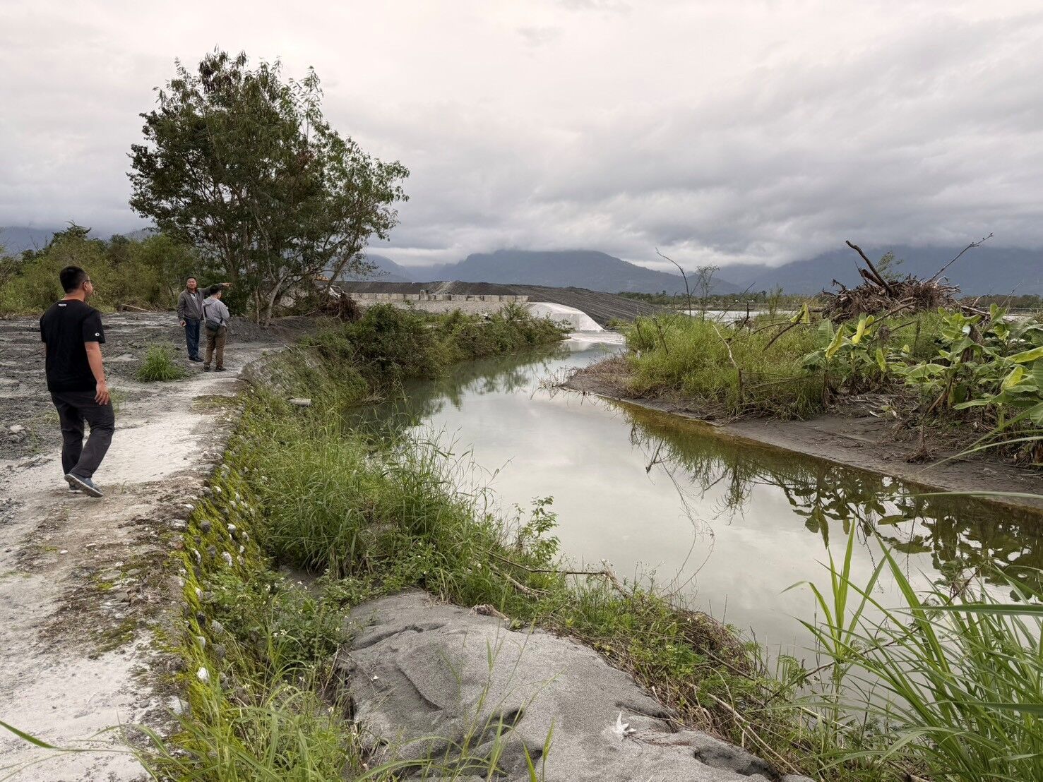 ▲▼花蓮,堰塞湖,排水系統,災後,重建,防汛,馬太鞍溪。（圖／花蓮縣政府提供）