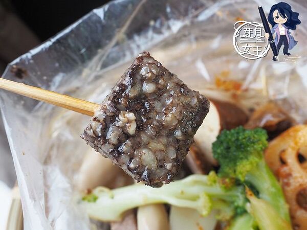 ▲▼追蕾醬香黑鴨中壢店。（圖／部落客民宿女王芽月授權提供）